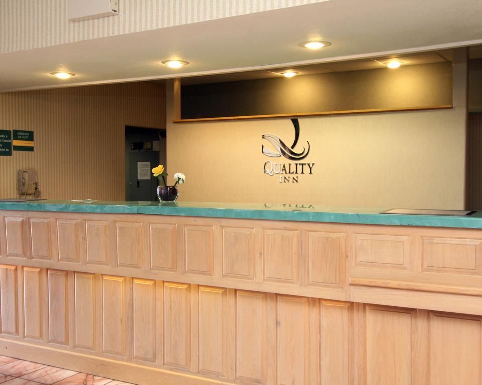 Quality Inn & Suites Grants - I-40 Luaran gambar