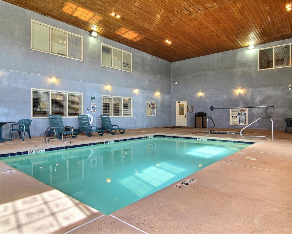 Quality Inn & Suites Grants - I-40 Luaran gambar