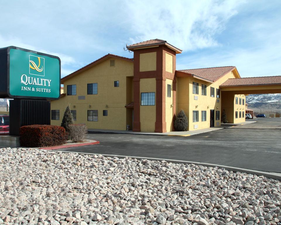 Quality Inn & Suites Grants - I-40 Luaran gambar